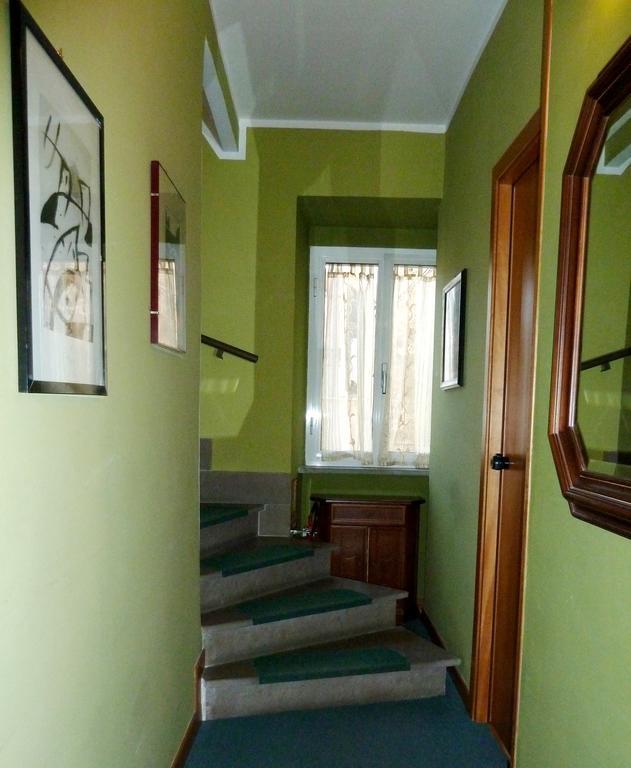 Hotel Sutrium Zewnętrze zdjęcie